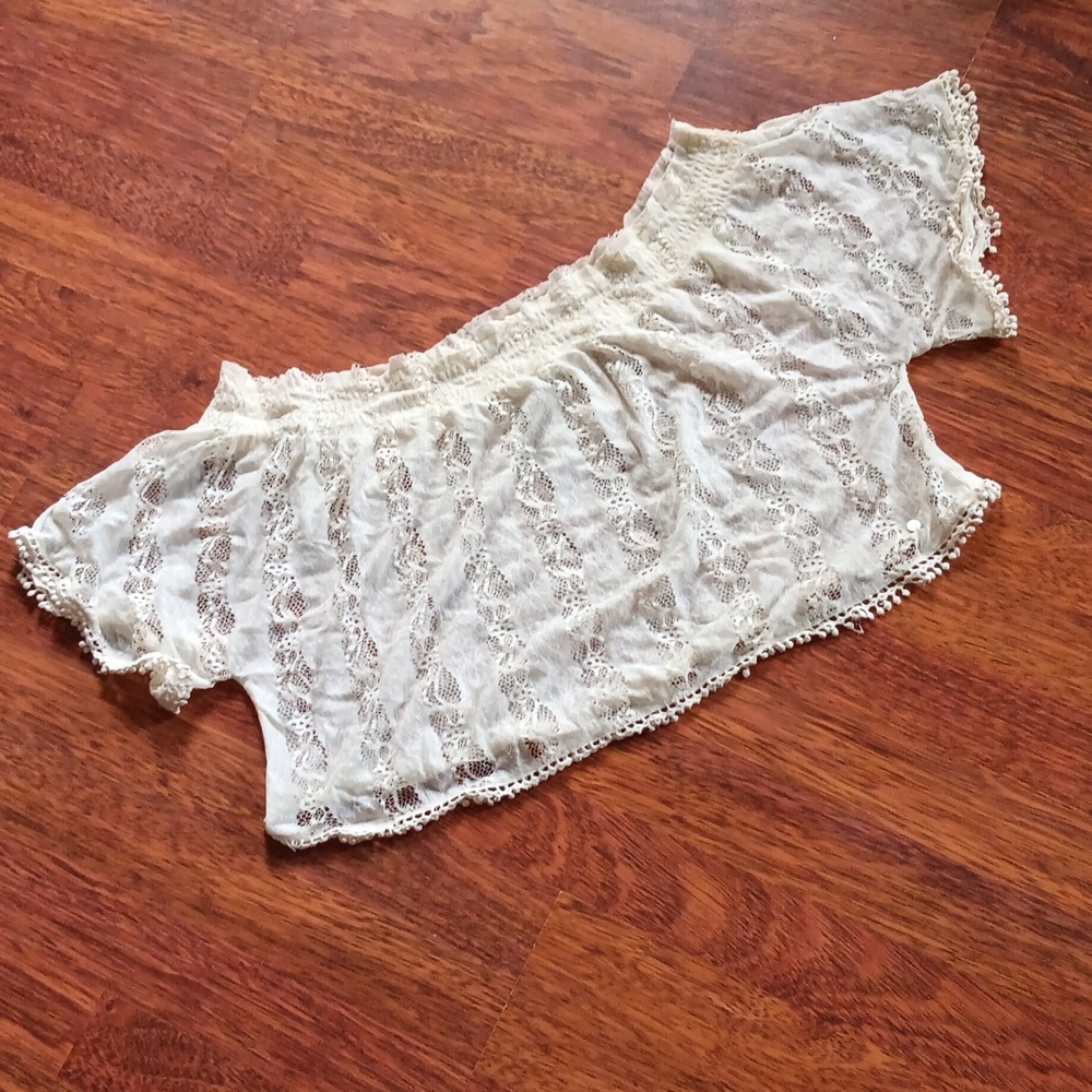 Abercrombie & Fitch cropped blouse‎
